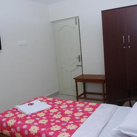 Chakraa Residency Hotel รามนาถปุรัม ภายนอก รูปภาพ